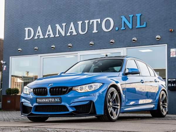BMW M3 competition akrapovic m drivers package yas marina blue occasion te koop kopen Amsterdam heemskerk Haarlem utrecht beverwijk