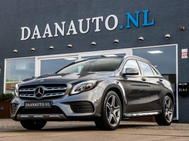 Mercedes-Benz GLA 180 Activity Edition amg line grijs zilver occasion te koop kopen Amsterdam beverwijk heemskerk haarlem