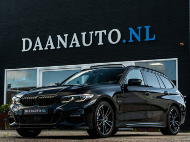 BMW 330e Touring xDrive High Executive M-Sport zwart te koop kopen occasion amsterdam heemskerk beverwijk