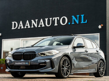BMW 118i High Executive M-Sport grijs te koop storm bay individual kopen amsterdam Haarlem